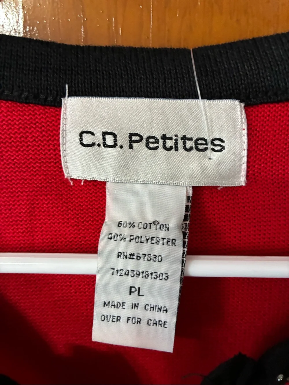 🔥NWT - C.D. Petites Red Embellished Zip Cardigan - Picture 4 of 7